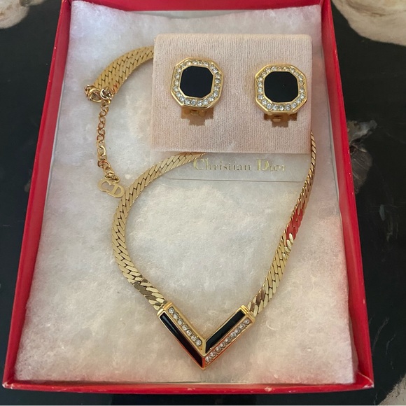 Vintage 1991 Christian Dior Necklace and Earrings - Picture 6 of 6
